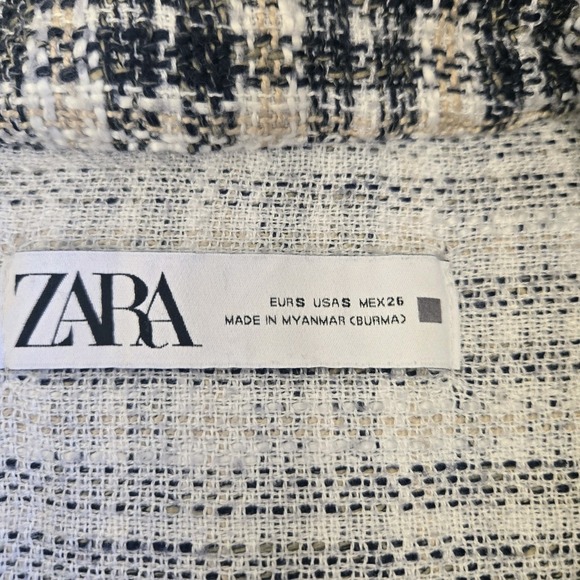Zara Tweed Plaid Cropped Jacket Button Up Collared Navy Cream Frayed Hem Small - Picture 14 of 16